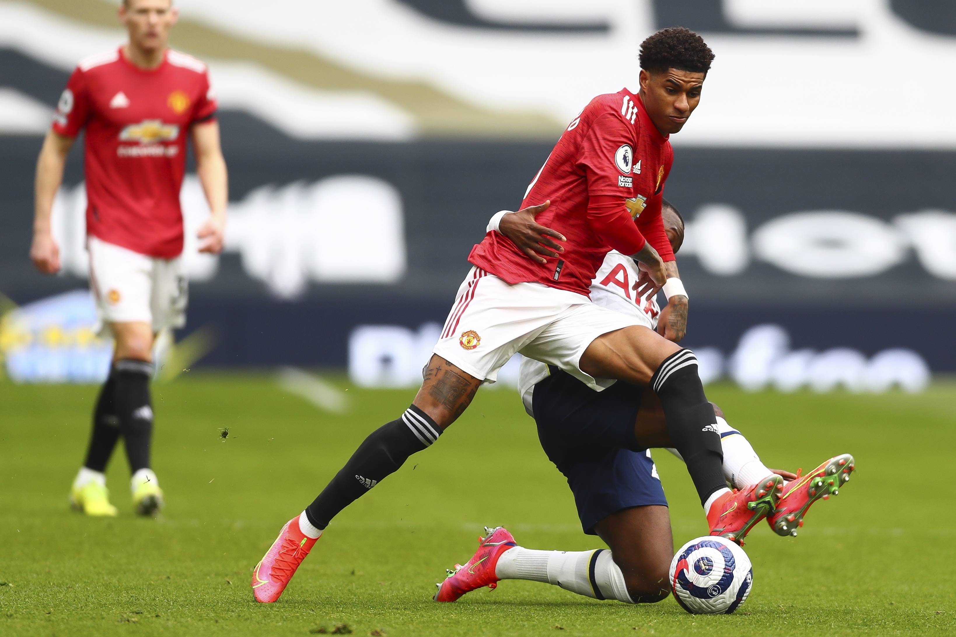 任何疏忽行 任何疏忽行