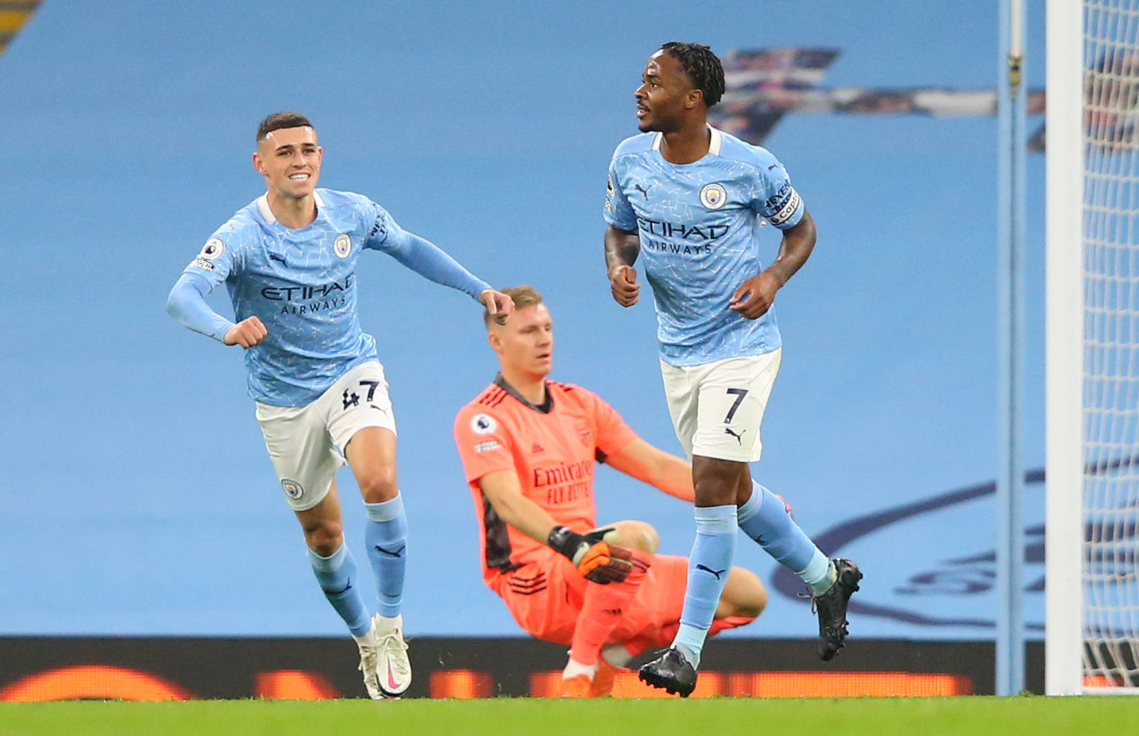 在足球比赛 在足球比赛